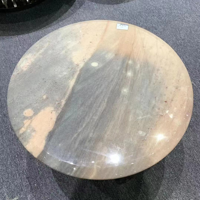 Small marble coffee table Small marble coffee table
